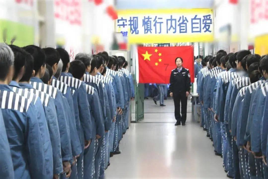 申请强制执行， 如果被告还是不给我退款我应该怎么办？ 这个钱是不是没有了 要不回来了？