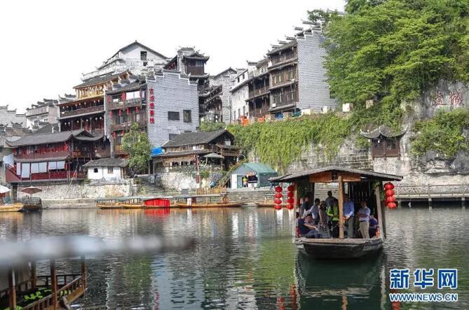 解惑蜗牛,花校园模拟器五中文版无广告问答平台